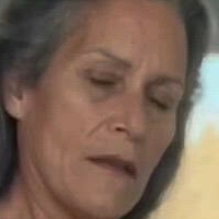 Elle Anthony Meztelen