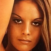 Ellen Michaels Meztelen
