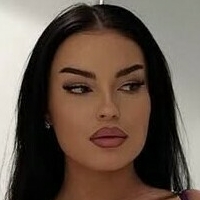 Emilia Emjeni Meztelen