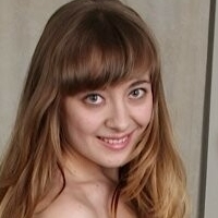 Emily Amateur Meztelen