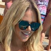Emily Atack Meztelen