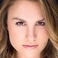 Emily Jordan Meztelen