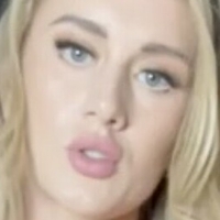 Emily Nosler Meztelen