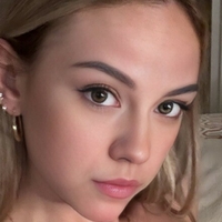 emilyy.grace Meztelen