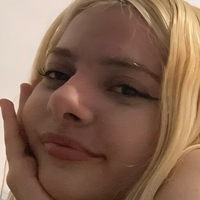 Emma Carrie Meztelen