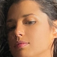 Emma Matia Meztelen