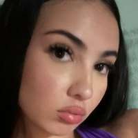 emvlina Meztelen