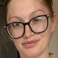Emzvipxo Meztelen