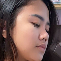 Eshafaradhiba Meztelen