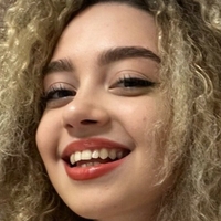 evacurlysue Meztelen