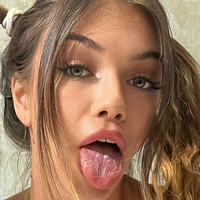 fitsophiee Meztelen
