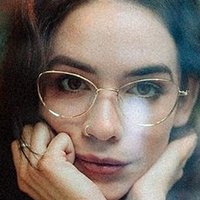 Frankie Miles Meztelen