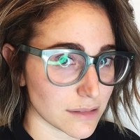 Gaby Dunn Meztelen