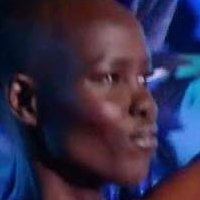 Grace Bol Meztelen