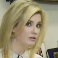 Grace Randolph Meztelen
