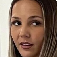 Hannah Pearson Meztelen