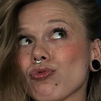 Hat wer was von vanny.flowerchild? Meztelen