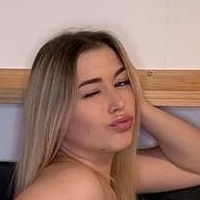 helena.huskyy Meztelen