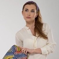 Helena Philipp Meztelen