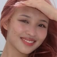 Helenpenggg Meztelen