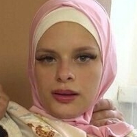 Hijab Meztelen