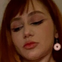 hilufree Meztelen
