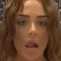 hollytxxx Meztelen