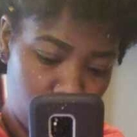 hottrinigal Meztelen