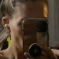 howdyhicass Meztelen