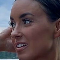 Idajemina Meztelen
