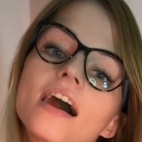 Irina Baker Meztelen