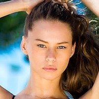 Janaina Reis Meztelen