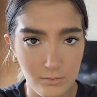 Julia Bladd Meztelen