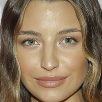 Julia Wieniawa Meztelen