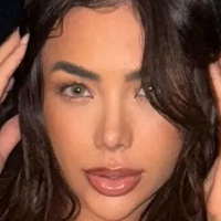 Jull Dequeiroz Meztelen