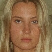 Kajsa McDonald Meztelen