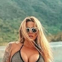 Karenina Rose Meztelen