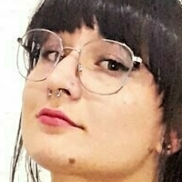 karenyhc Meztelen