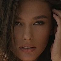 Karina Loginova Meztelen