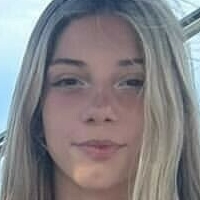 Kayla Fruit Meztelen