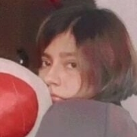 Kenia José Meztelen