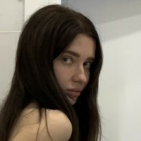 kirallove Meztelen