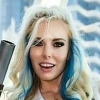 Krystle Starr Meztelen