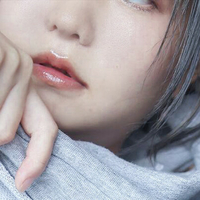 kurumipurarine Meztelen