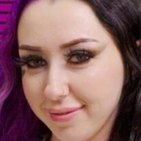 lanareignofficial Meztelen