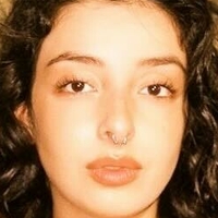 Lara Braile Meztelen