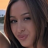 Lara Callon Meztelen