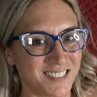 Laurel Jean Meztelen