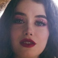 laureljeune Meztelen