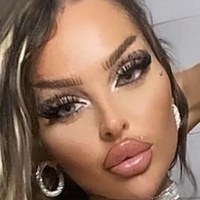 lola_official Meztelen